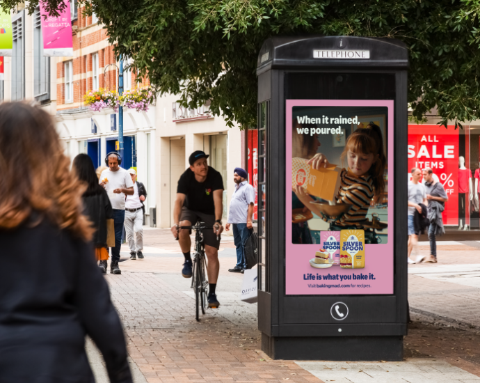 Ourselves helps sugar brand Silver Spoon inspire Britain to get baking