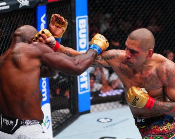 Pros react after Alex Pereira TKO’s Khalil Rountree Jr. at UFC 307