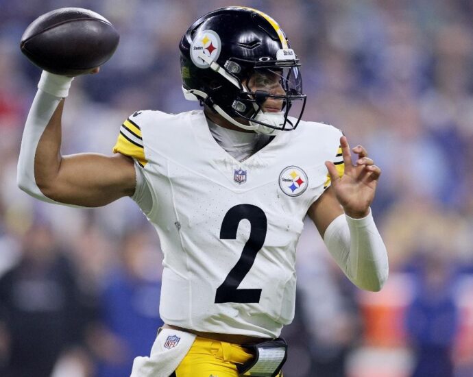 Sunday Night Football prediction, odds, line, time, spread: Steelers vs. Cowboys picks by expert on 65-34 run