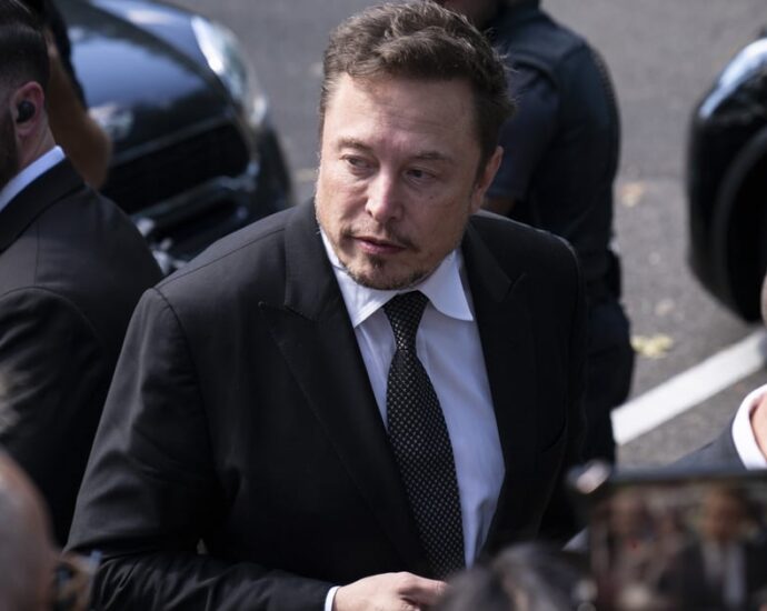 Editorial: Elon Musk plays politics at Tesla’s risk