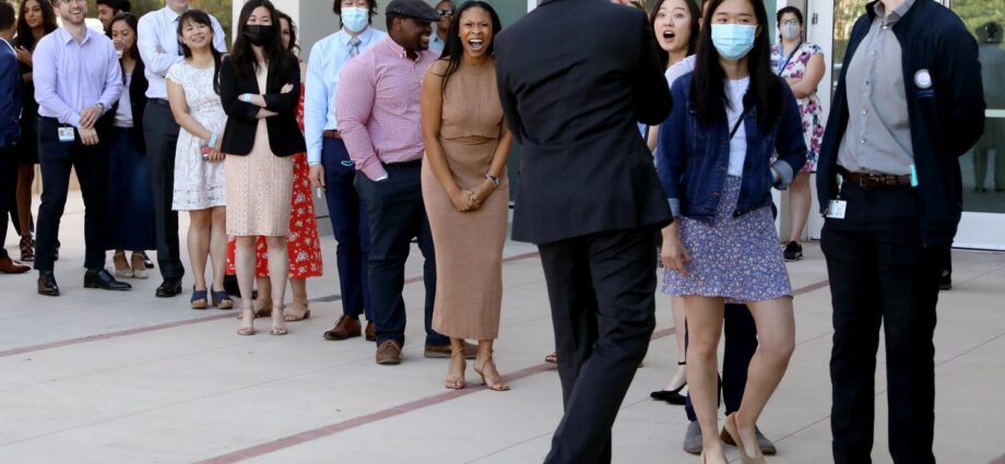 Opinion: The evidence shows women make better doctors. So why do men still dominate medicine?