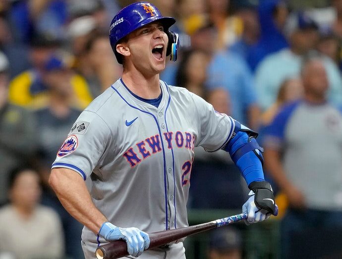 Pete Alonso sends New York Mets to NLDS with dramatic ninth-inning homer