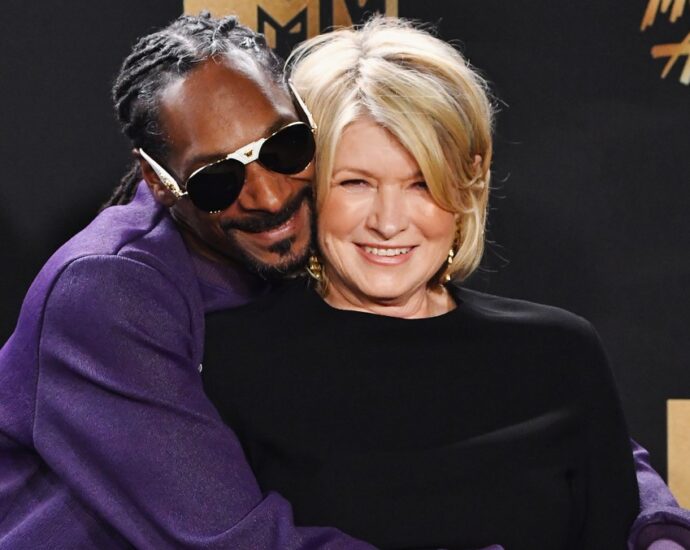 Snoop Dogg Combines ‘Function & Flyness’ in New BIC Collection With Martha Stewart