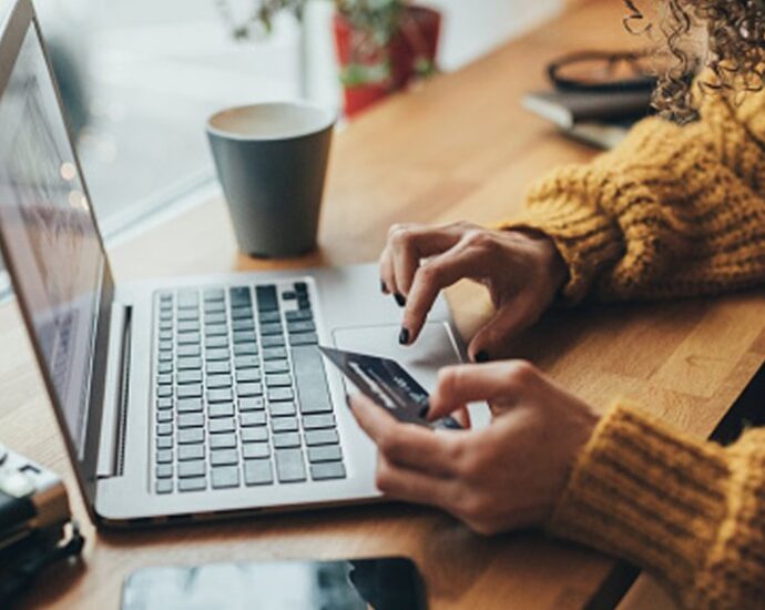 Hurry! Quince’s Rare Sale Includes Tons of Rich Mom Fashion Deals