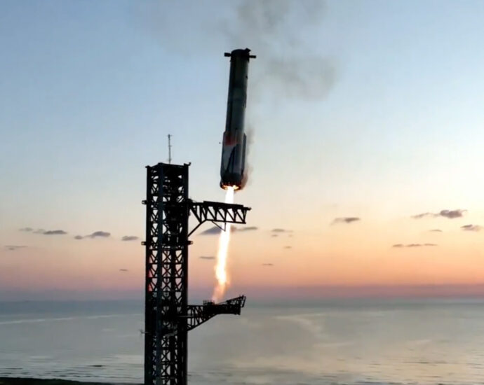 SpaceX’s Starship booster was ‘1 second away’ from aborting epic launch-tower catch