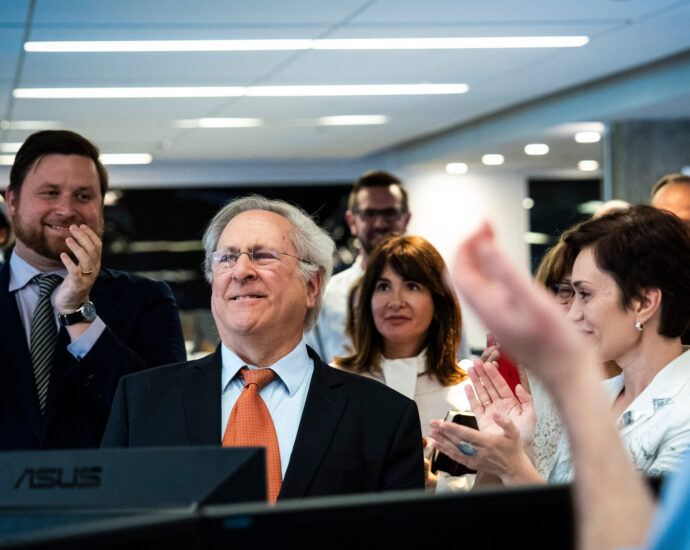 2 Washington Post Editorial Board Members Step Down After Endorsement Decision