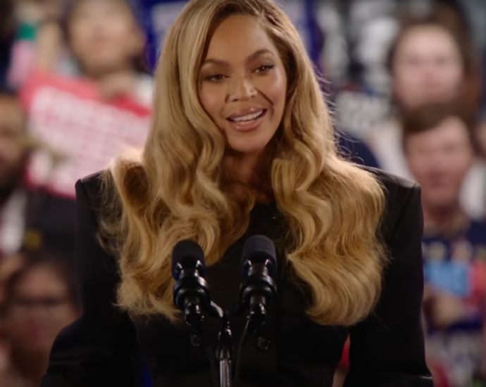 Beyoncé Snubbed at the MTV EMAs As Taylor Swift, Sabrina Carpenter, Lisa Take Home Biggest Prizes