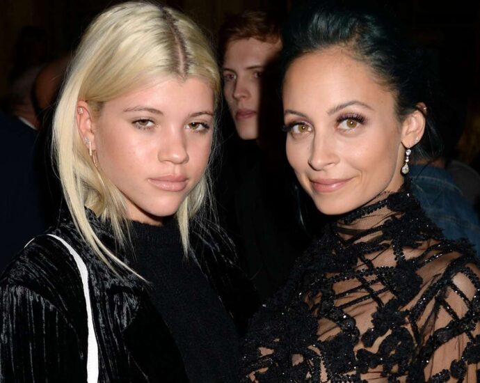 Nicole Richie Shares Sweet Photo of Sister Sofia on Her Wedding Day: ‘I Love You More Than Anything’