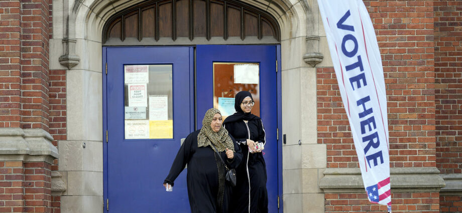 After dispiriting election, Muslim Americans question whether politics is a game they can influence