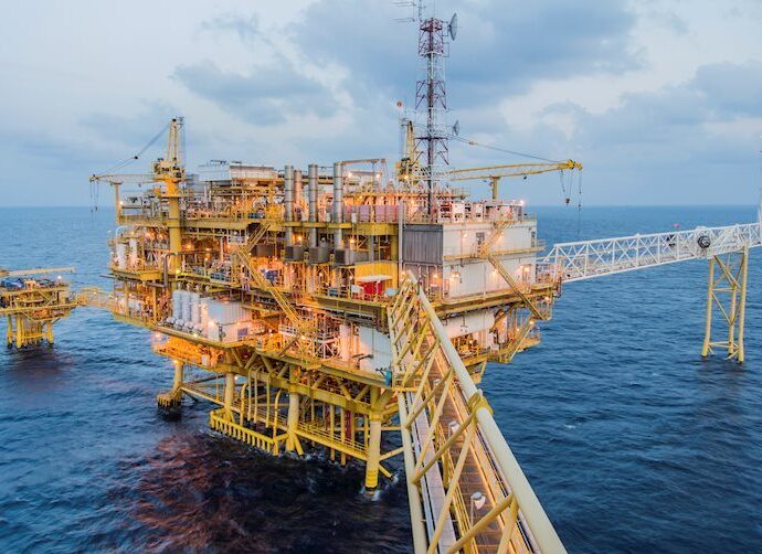 WTI drifts lower to near $68.50 on possible Middle East ceasefire deal