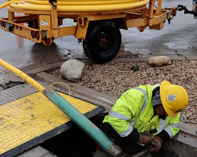 Editorial: Regulators should say no — again — to Peoples Gas’ push to resume its unaffordable pipe rebuild