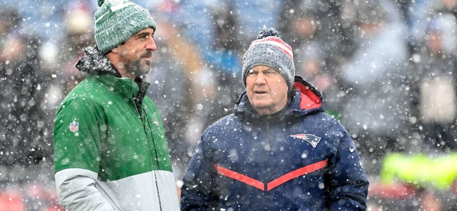 Bill Belichick: Aaron Rodgers ‘Could Easily Rebound’ in 2025 After Jets Struggles