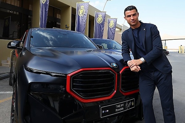 Cristiano Ronaldo And His Al-Nassr Team-mates Receives Their BMW XM Official Vehicles