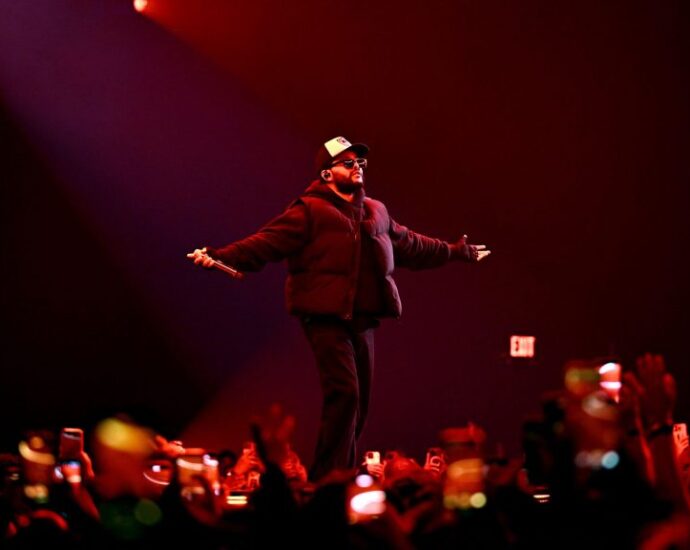 The Weeknd Spotlights Fan-Favorite Hits At Spotify’s Billions Club Live