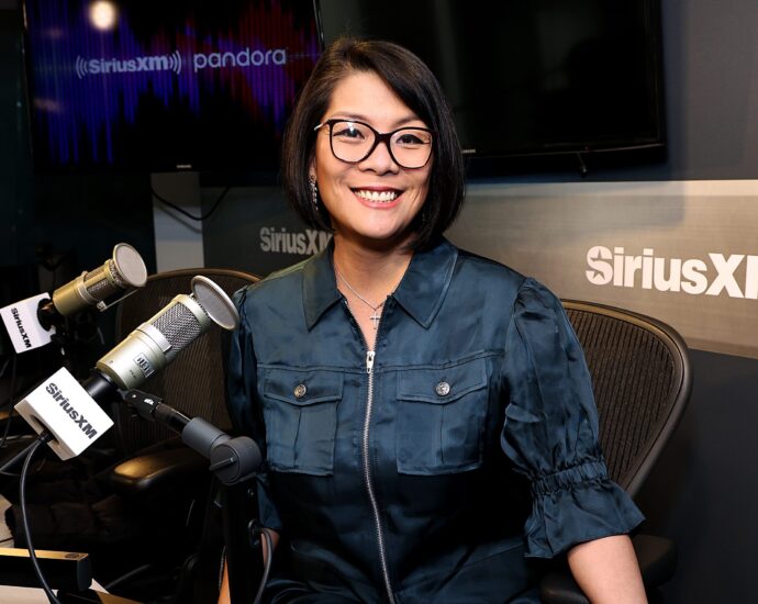 Elizabeth Chan, ‘Queen of Christmas,’ on Channeling Grief Into Her 14th Straight Holiday Music Release, ‘Shatterproof’