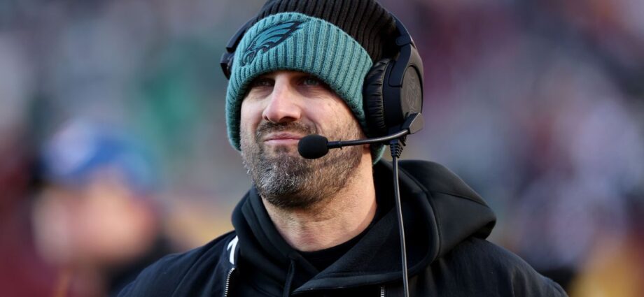 Source: Sirianni apologized to Ertz following spat