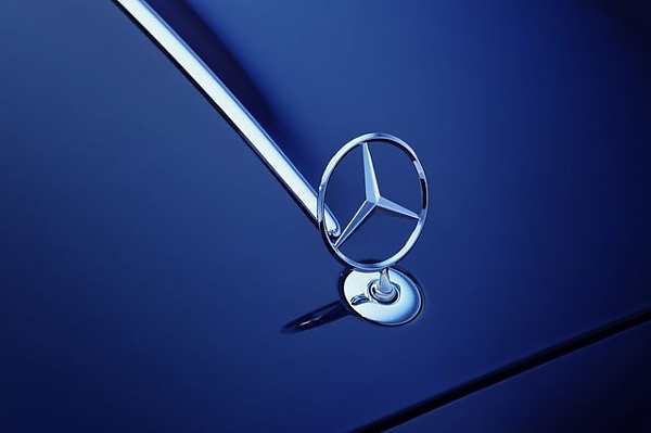 Mercedes-Benz Emblem Manufacturer Gerhardi Kunstsofftechnik Declares Bankruptcy