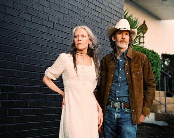 Inside the Songwriting and Guitar Craft of Gillian Welch and David Rawlings
