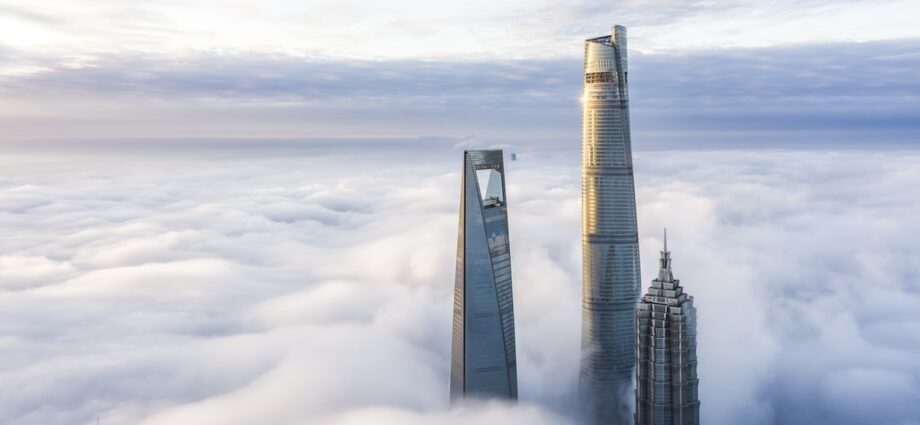 How a True Hybrid Platform Can Boost Decision-Making and Growth