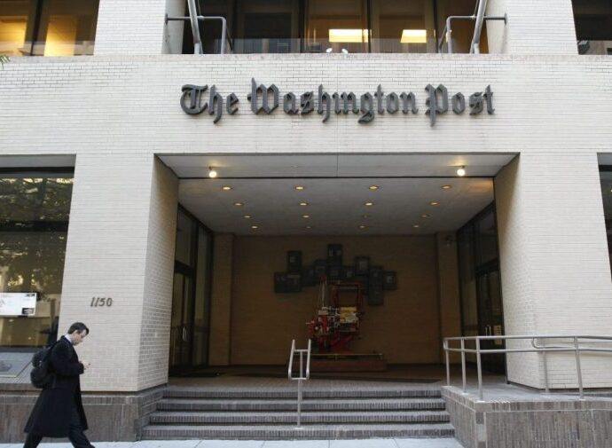 Washington Post cartoonist says editors axed cartoon depicting Trump, Bezos