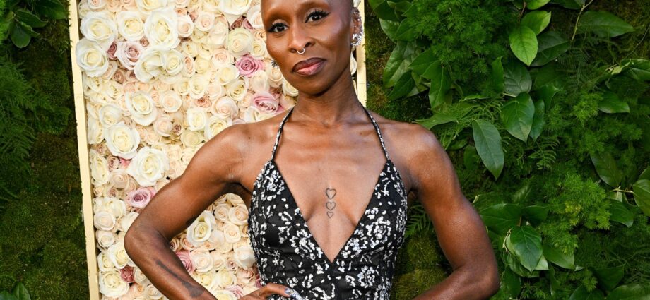 2025 Golden Globes Red Carpet: Cynthia Erivo, Glen Powell, Maren Morris, and More Stars Shine