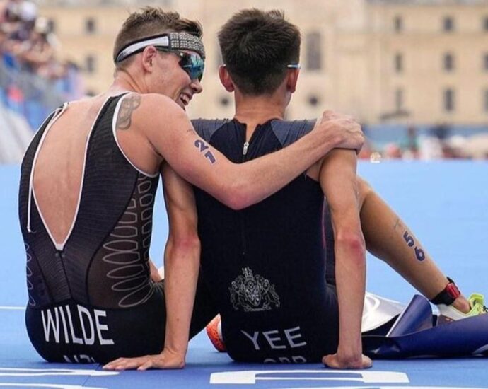Hayden Wilde ends Abu Dhabi jinx – and says he’s “rooting” for great rival Alex Yee at London Marathon