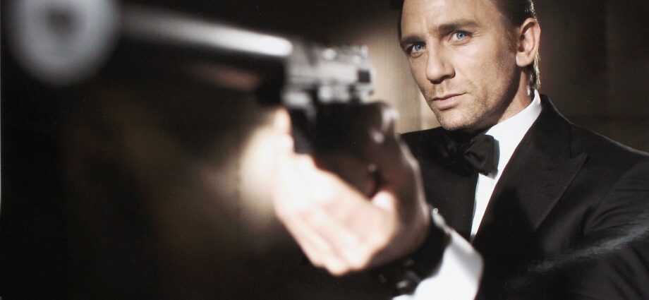 Jeff Bezos Wants to Know Who You’d Pick as the Next James Bond