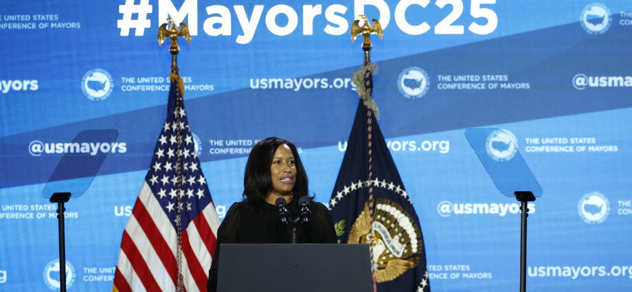 Trump says federal government should ‘take over’ local politics in DC