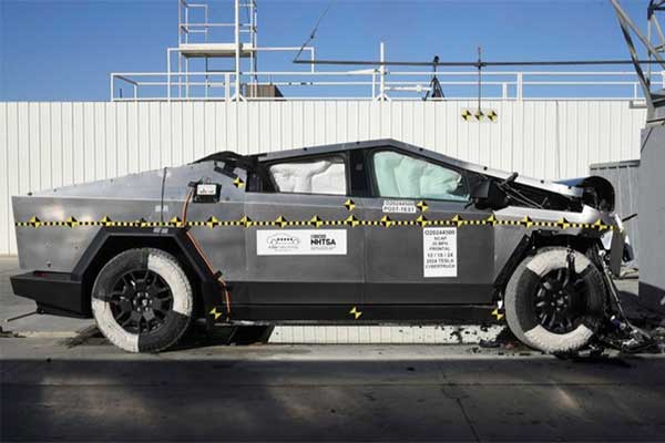 In A US Crash Test, The Tesla Cybertruck Receives Five Stars