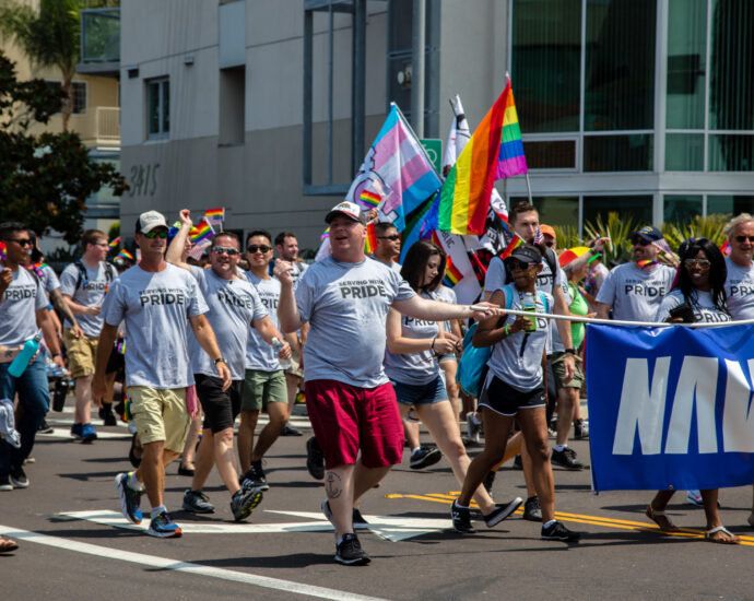 Transgender Troops Prepare for Military Ban