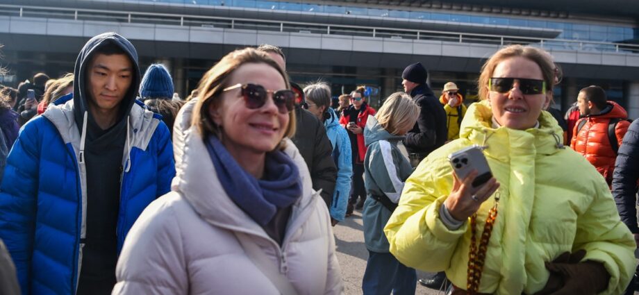 North Korea halts foreign tourism weeks after reopening to Western visitors