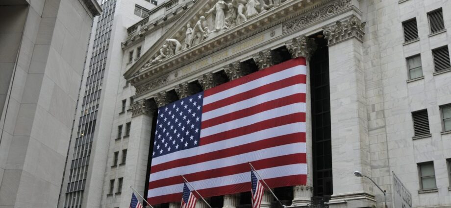 State of the Union: Drama in Texas, Alberta opening, Missouri applications soon available, more