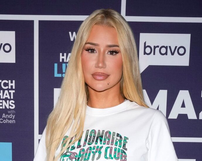 Iggy Azalea Claims That UMG ‘Criminals’ Owe Her Millions of Dollars