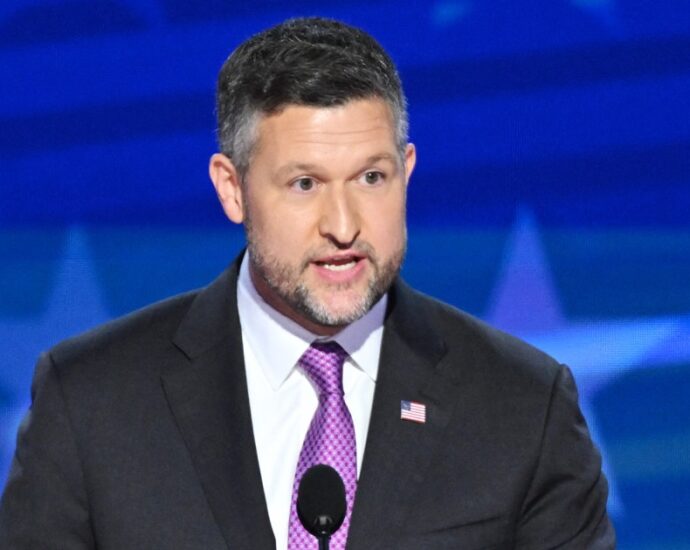 ‘A crisis moment’: New Politics launches $20 million push to recruit service-oriented candidates