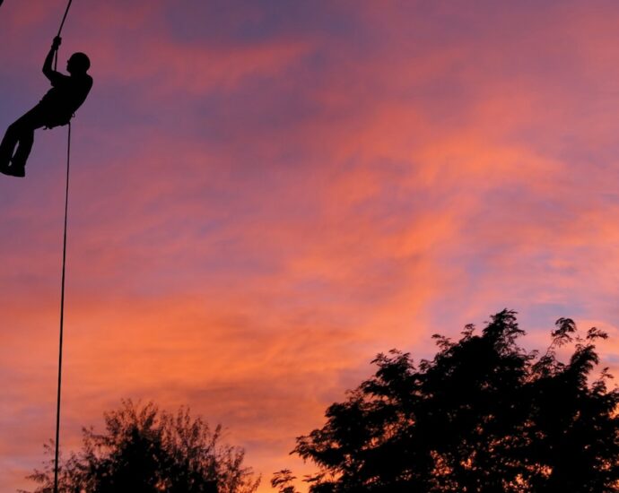 7 outdoor adventures in Ohio’s Hocking Hills