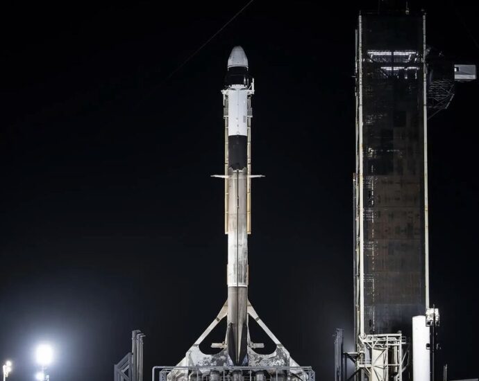SpaceX launching Dragon cargo capsule to ISS early April 21: Watch it live