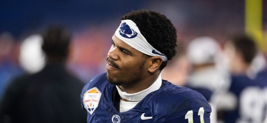 NFC East news: Giants leaning toward defense, Commanders’ success comes through leadership