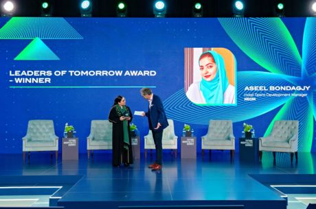 FHS Saudi Arabia Features Future Leadership Award at 2025 Summit