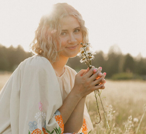 JoJo Dodge Unveils Her Splendid New Single “Move On So Fast”