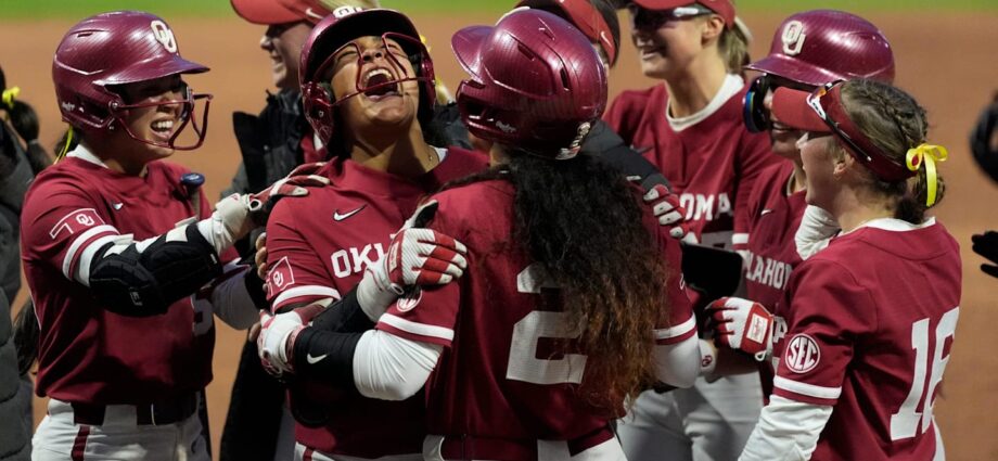 OU Softball: Eight Sooners Land on NFCA Midwest All-Region Team