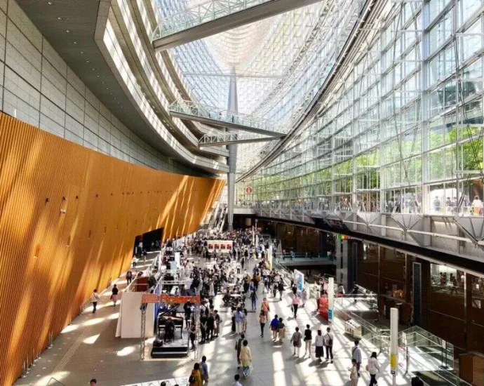 How the 2025 Paris Fair impacted the hotel performances?