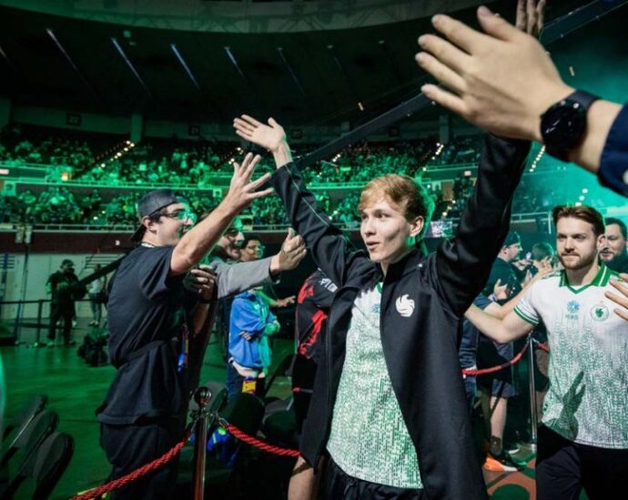 Falcons survive GamerLegion scare in IEM Dallas 2025 Quarter-Finals