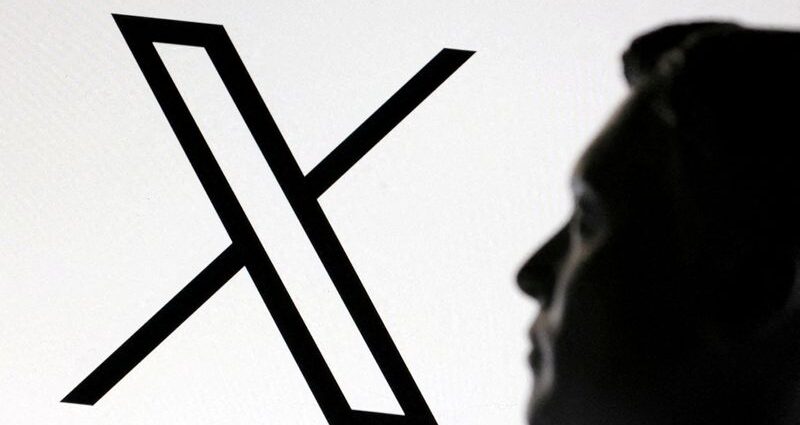 Musk says he’ll resume working ’24/7′ at his companies, X outage mostly restored