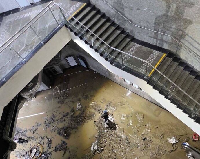 Mumbai’s new underground metro station inundated amid heavy rainfall; netizens hope on ‘Ram Bharose’ | Watch