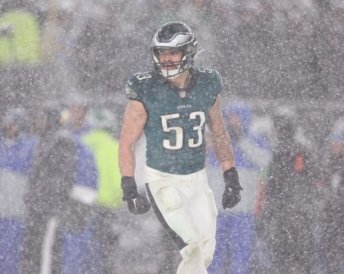 NFC East news: Pass rushers aplenty in New York, Eagles defender inks new deal