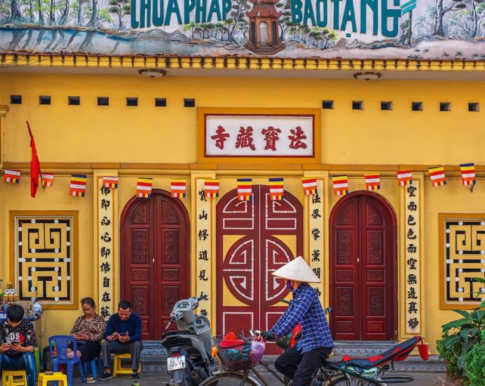 Hanoi or Ho Chi Minh City—find out which one’s right for you