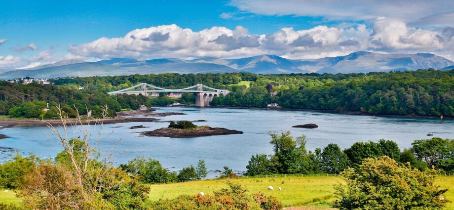 A practical guide to long-distance walking in the UK