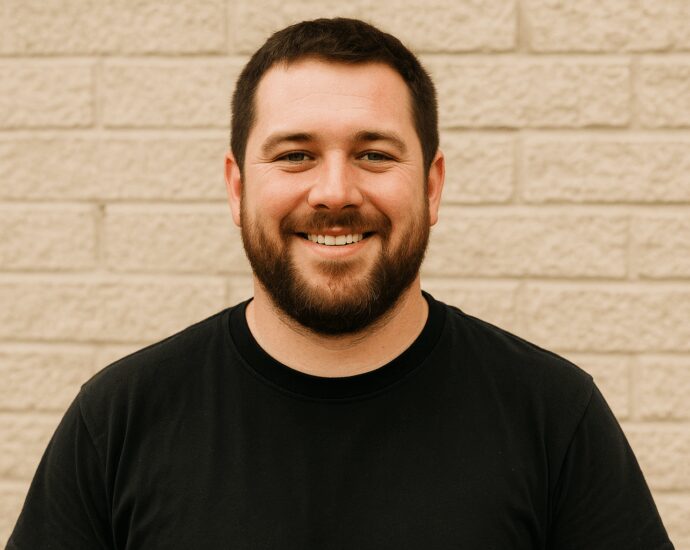 Local Auto Detailer Thomas John Rowland Shines Spotlight on Volunteering and Everyday Acts of Kindness in New Feature Interview