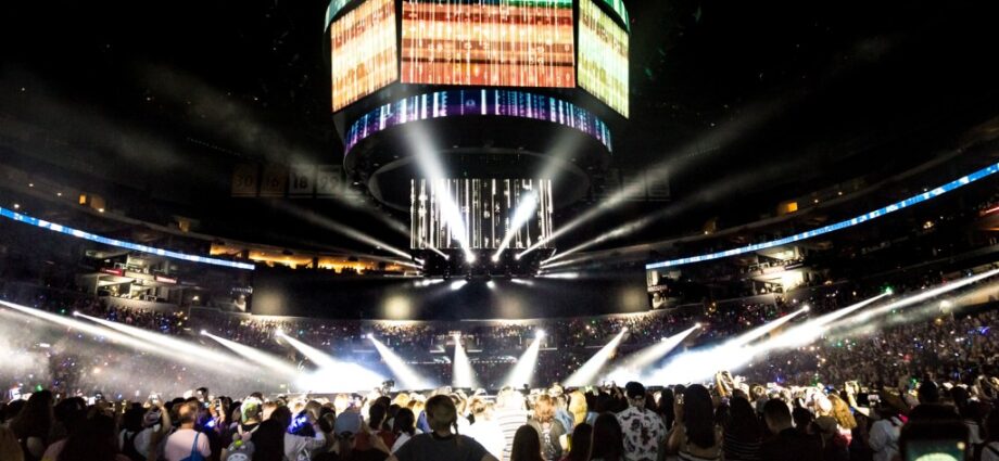 Skip the Long Lines & Stream KCON LA 2025 With Amazon Music