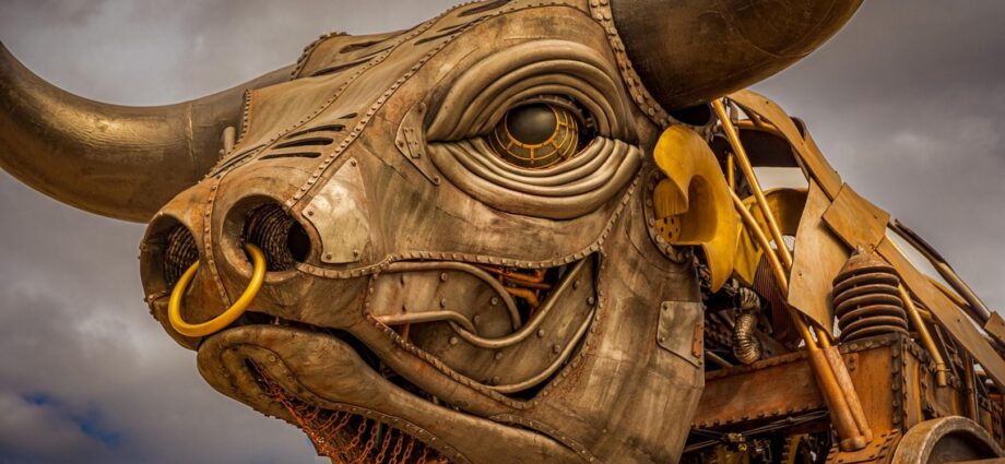 Ether Eyes Biggest Monthly Gain Since 2022 as ETFs, Corporate Treasuries Drive Rally